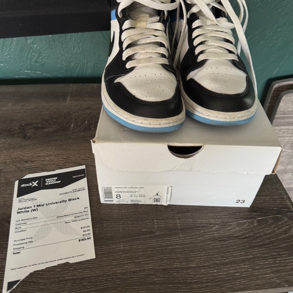 Jordan 1 Mid UniversityBlack White 8 women’s - Picture 5 of 7